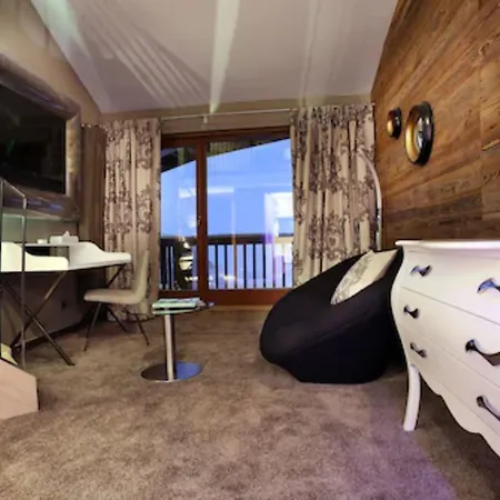 Koh-i Nor By Les Etincelles Hotel