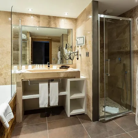 Hotel Koh-i Nor By Les Etincelles Val Thorens