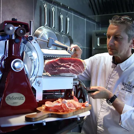 فندق Koh-i Nor By Les Etincelles فال تورُن