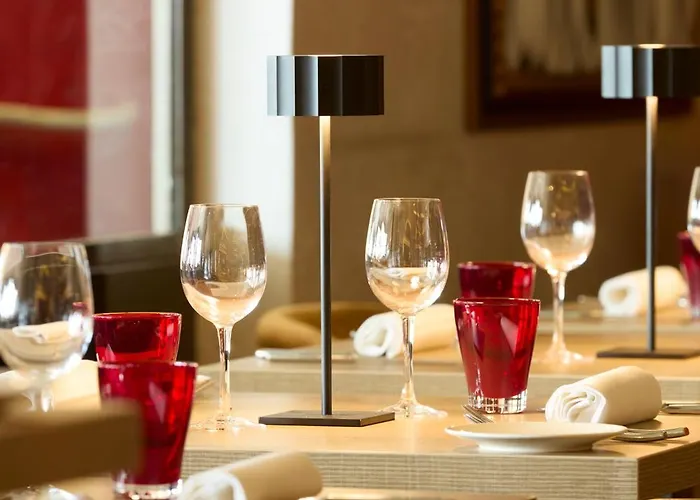 Ξενοδοχείο Koh-i Nor By Les Etincelles