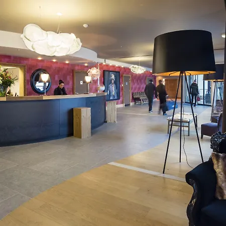 Koh-i Nor By Les Etincelles 발토랑스