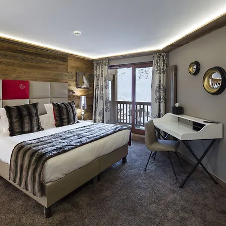 Koh-i Nor By Les Etincelles