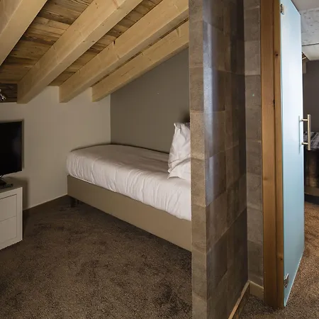 Koh-i Nor By Les Etincelles Hotel 5*