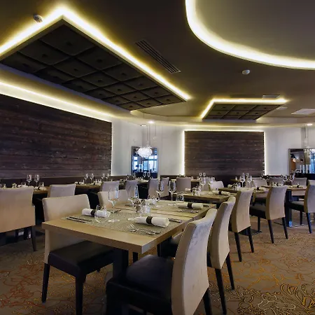 Koh-i Nor By Les Etincelles