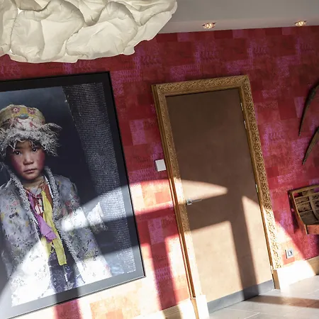 Koh-i Nor By Les Etincelles 5*