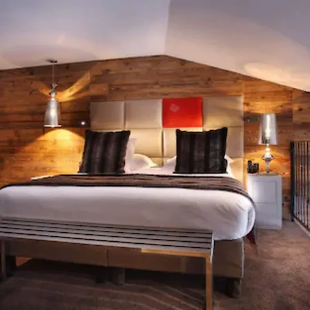 Koh-i Nor By Les Etincelles 호텔 발토랑스