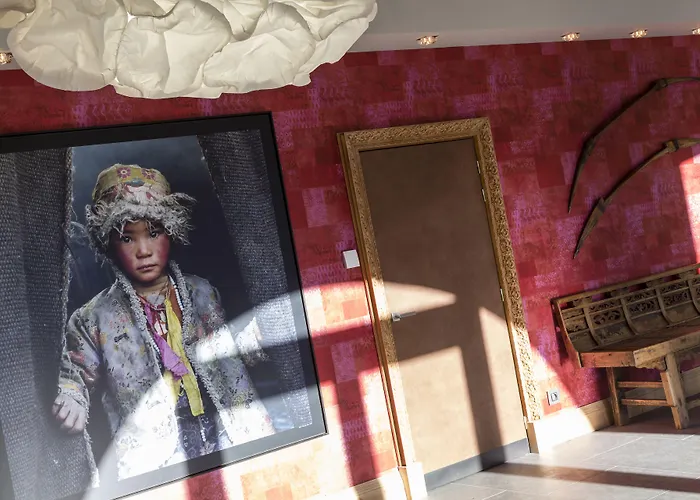 Koh-i Nor By Les Etincelles 5*