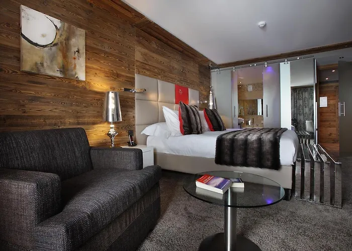 Hotell Koh-i Nor By Les Etincelles 5*