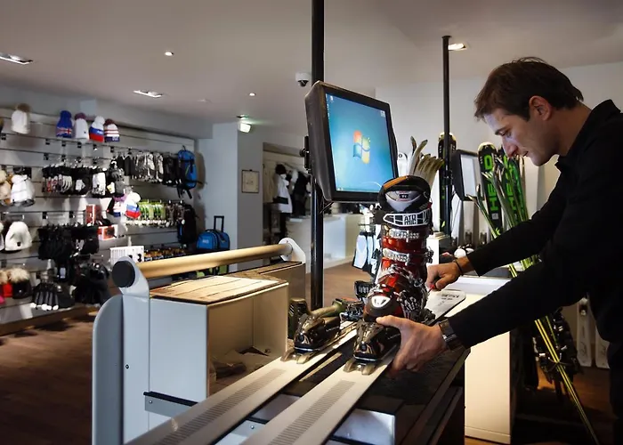 Hotell Koh-i Nor By Les Etincelles 5*